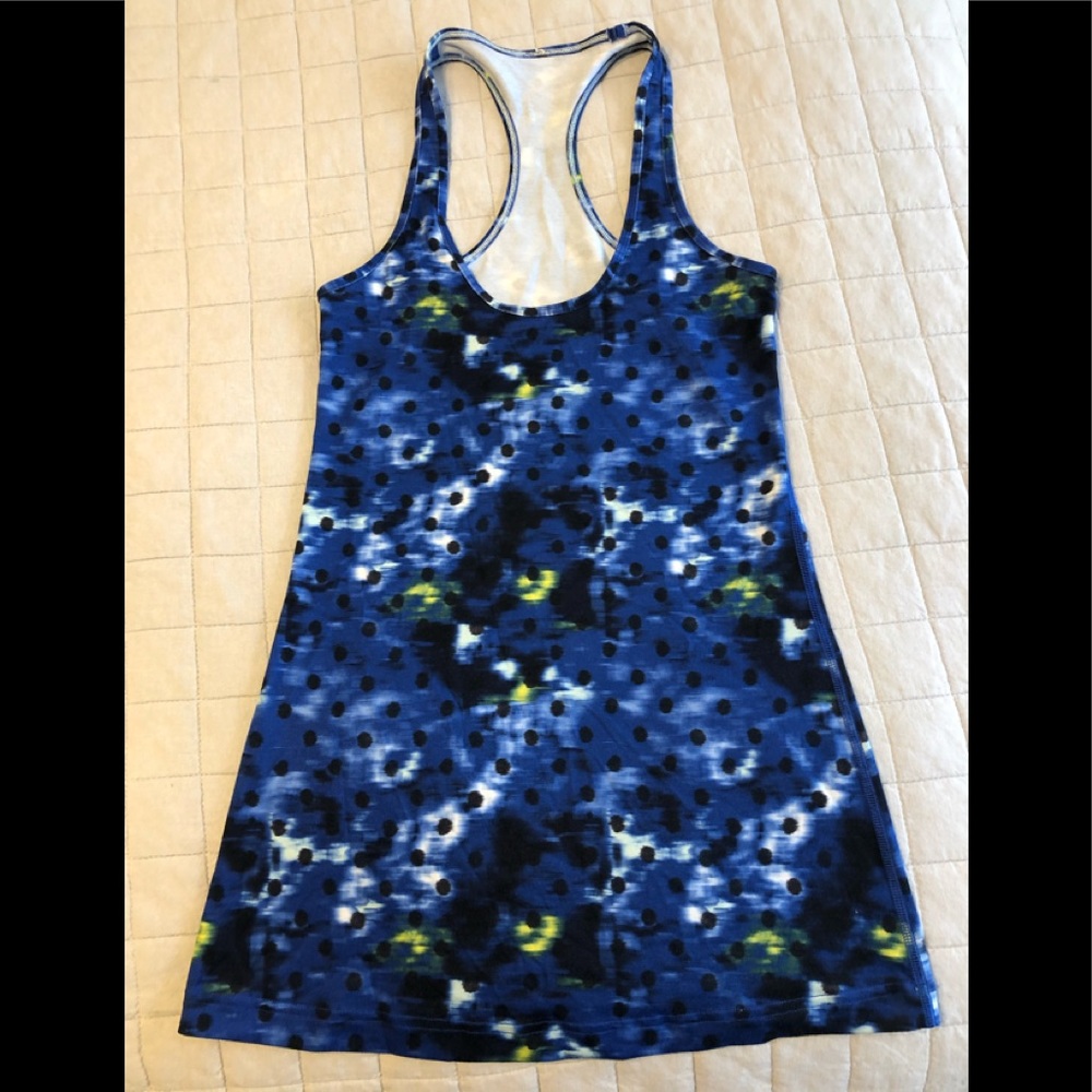 Lululemon workout tank